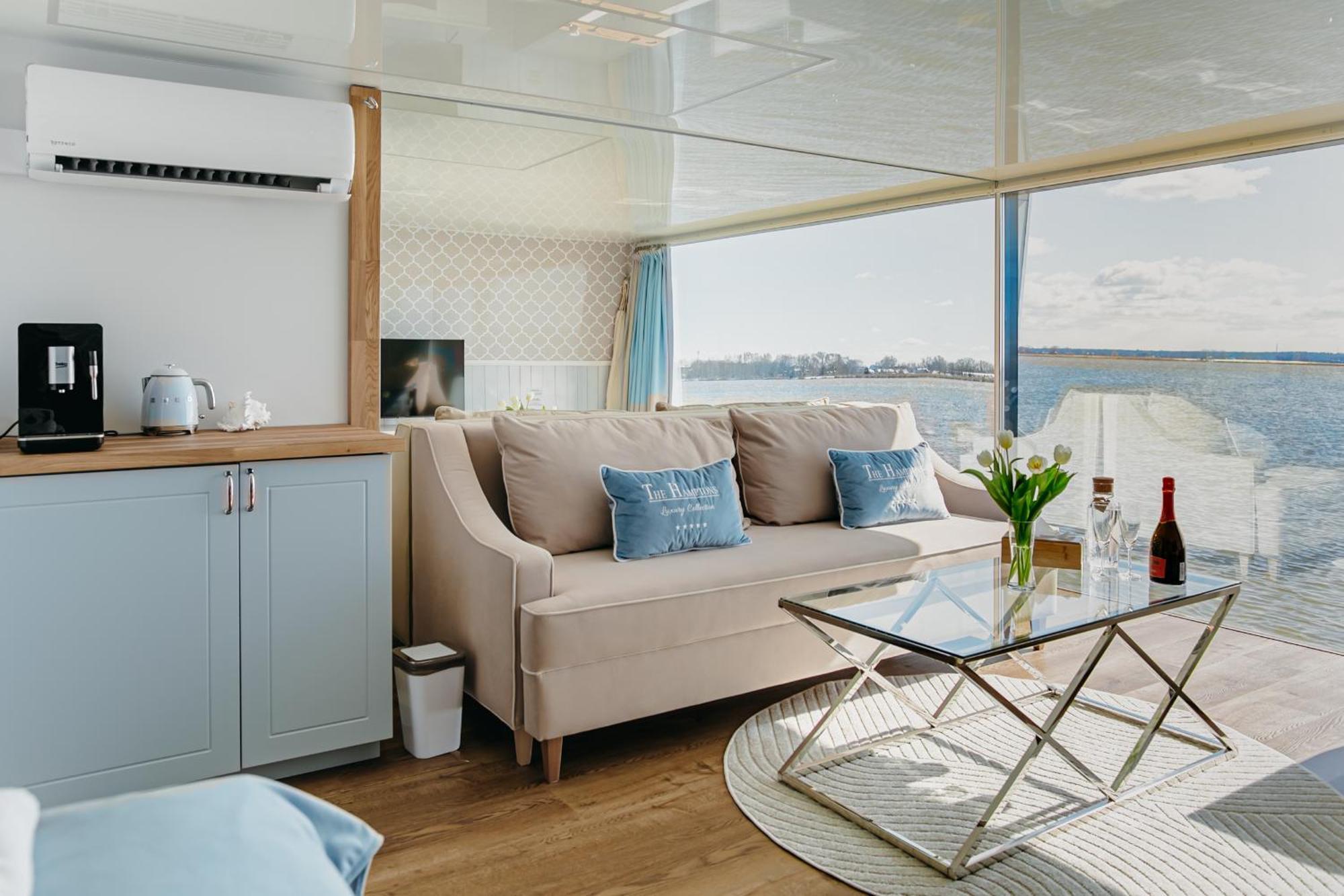 Grand Ht Houseboats - Domki Na Wodzie - Sauna, Jacuzzi, Kominek Мєлно Номер фото